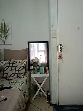 NunuBerry16 online show from 18, 10, 2025