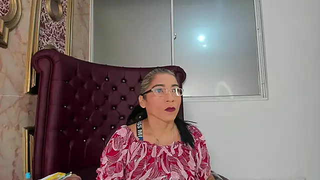 mature bigass   online show from 15, 1, 2025