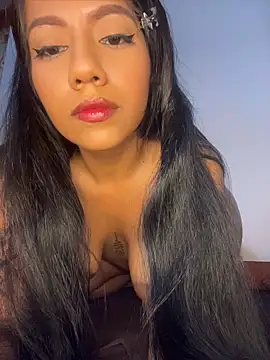 Snapshot of shaylin_brooke1 chatting on 15, 4, 2026 shaylin brooke1 online show from 15, 4, 2026