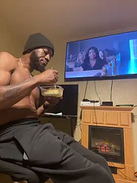 Snapshot of prettyrichie chatting on 14, 11, 2025 prettyrichie online show from 14, 11, 2025