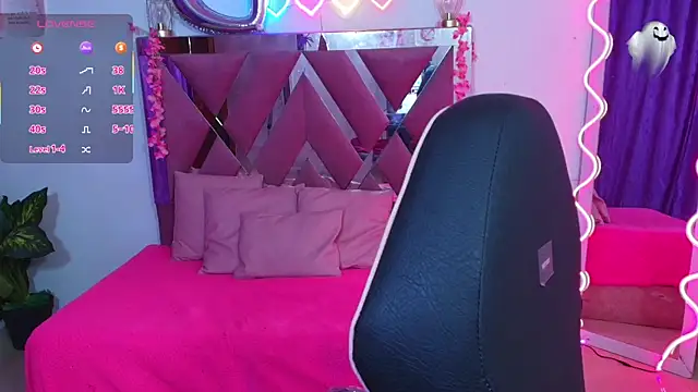 kendra tay online show from 6, 11, 2025