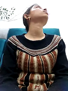 Snapshot of Aleena_Rai chatting on 7, 2, 2025 Aleena Rai online show from 7, 2, 2025