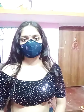 Snapshot of Cute-Simmi chatting on 7, 1, 2025 Cute-Simmi online show from 7, 1, 2025