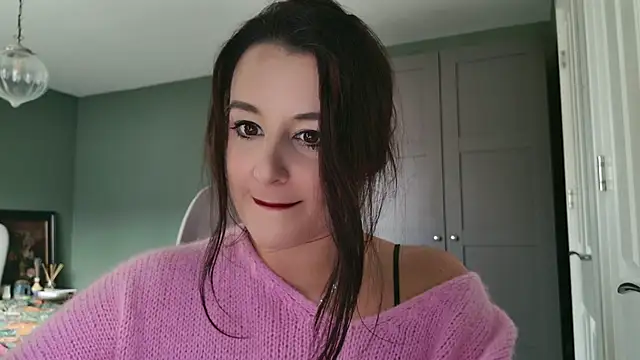 Snapshot of flatwhite0 chatting on 9, 12, 2024 flatwhite0 online show from 9, 12, 2024