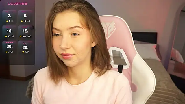 LinaSiren online show from 15, 12, 2024