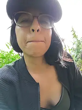 MirandaSingle online show from 3, 6, 2026