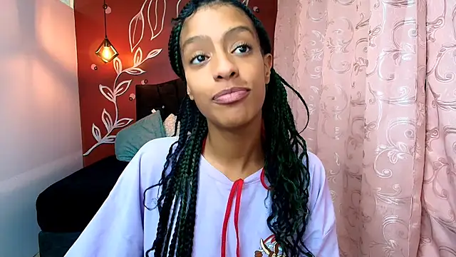 Snapshot of Zia_Green chatting on 15, 12, 2024 Zia Green online show from 15, 12, 2024