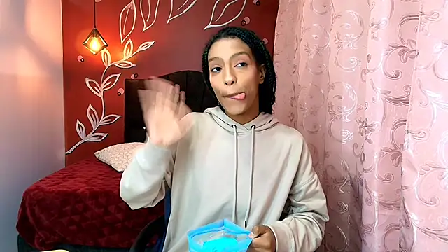 Snapshot of Zia_Green chatting on 4, 1, 2025 Zia Green online show from 4, 1, 2025