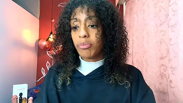 Snapshot of Zia_Green chatting on 25, 1, 2025 Zia Green online show from 25, 1, 2025