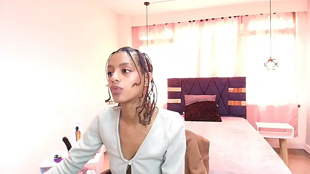 Snapshot of Zia_Green chatting on 4, 2, 2025 Zia Green online show from 4, 2, 2025