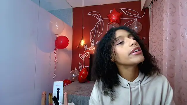 Snapshot of Zia_Green chatting on 18, 2, 2025 Zia Green online show from 18, 2, 2025