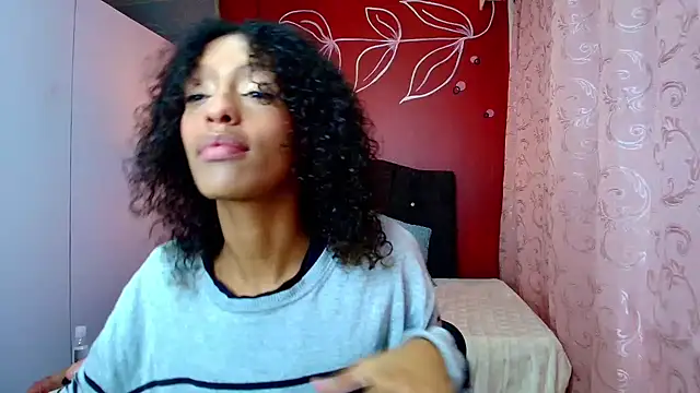 Snapshot of Zia_Green chatting on 24, 2, 2025 Zia Green online show from 24, 2, 2025