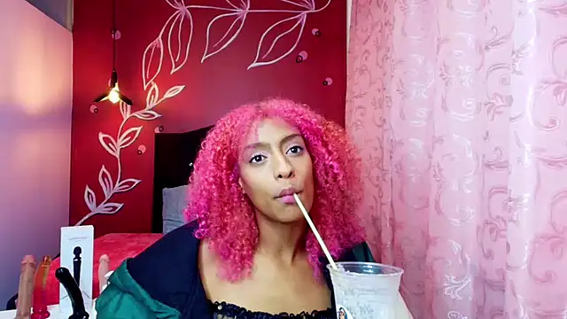 Snapshot of Zia_Green chatting on 21, 3, 2025 Zia Green online show from 21, 3, 2025