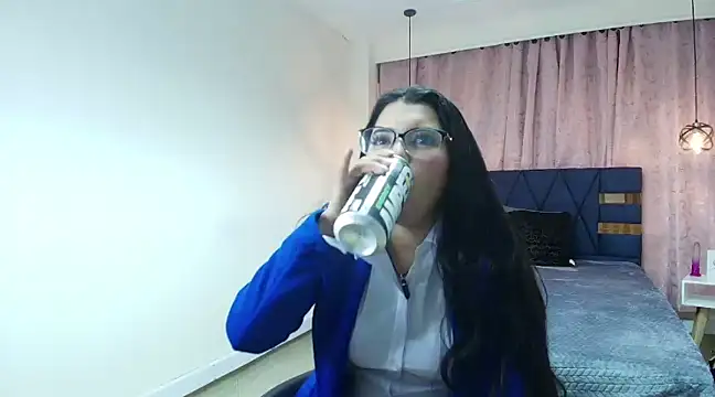Asly Morgan online show from 14, 2, 2025
