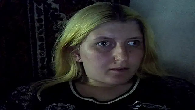 Snapshot of Enchantress21 chatting on 21, 6, 2026 Enchantress21 online show from 21, 6, 2026