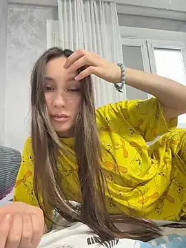 Snapshot of viviandaimond1 chatting on 27, 3, 2026 viviandaimond1 online show from 27, 3, 2026