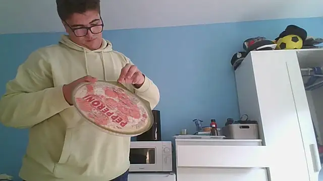 Snapshot of sorolla12 chatting on 12, 3, 2026 sorolla12 online show from 12, 3, 2026