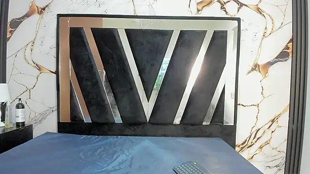 KarinaSimonz online show from 18, 11, 2025