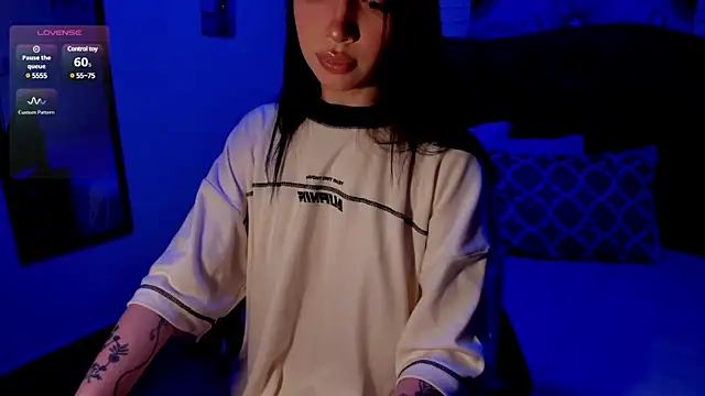  Chartlotte online show from 24, 12, 2024