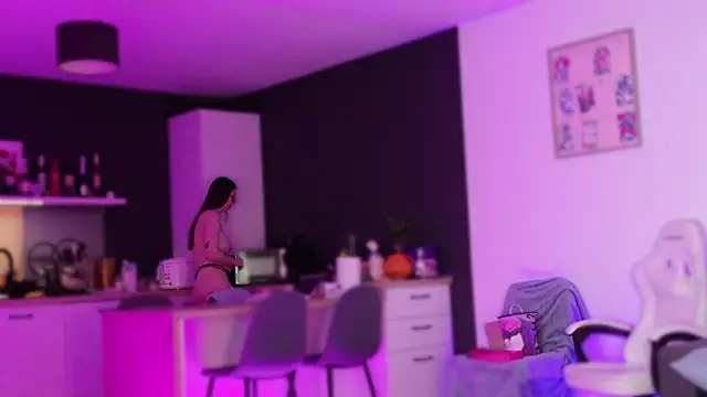 Lorennameliyy online show from 21, 12, 2025