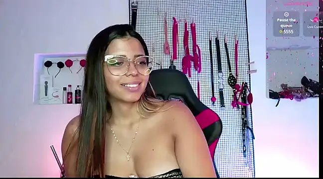 Snapshot of Megaan_Greey chatting on 13, 1, 2025 Megaan Greey online show from 13, 1, 2025
