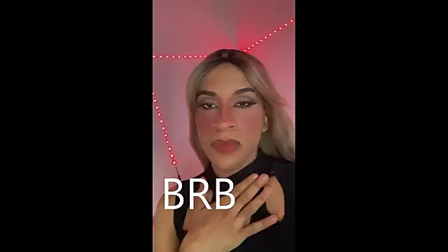 Snapshot of _JaaconLeon_ chatting on 22, 10, 2025 JaaconLeon online show from 22, 10, 2025