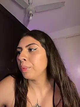 Snapshot of Argentiiniita chatting on 11, 9, 2025 Argentiiniita online show from 11, 9, 2025