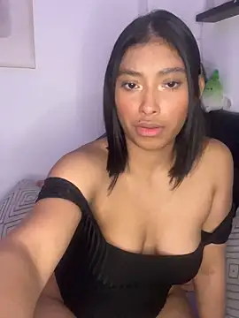 Isabella fasilier online show from 4, 2, 2025