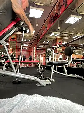 luv2masterb8247 online show from 4, 12, 2024