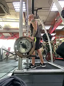 luv2masterb8247 online show from 20, 12, 2024