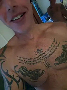 luv2masterb8247 online show from 16, 1, 2025