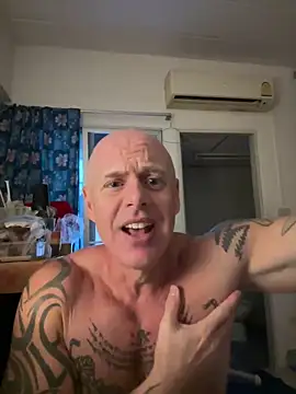 luv2masterb8247 online show from 29, 1, 2025