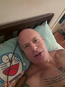 luv2masterb8247 online show from 4, 2, 2025