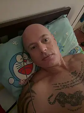 luv2masterb8247 online show from 11, 2, 2025