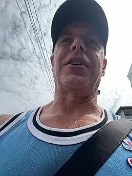 luv2masterb8247 online show from 26, 2, 2025