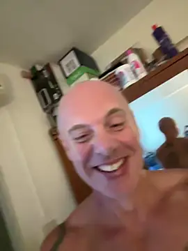 luv2masterb8247 online show from 26, 2, 2025