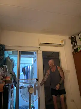 luv2masterb8247 online show from 27, 2, 2025