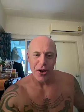 luv2masterb8247 online show from 21, 3, 2025