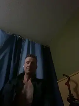 Snapshot of Chrisyyc69eqt chatting on 11, 9, 2025 Chrisyyc69eqt online show from 11, 9, 2025