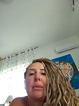 MariaRichi  online show from 4, 10, 2025