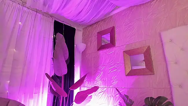 sadashi moon  online show from 20, 3, 2025