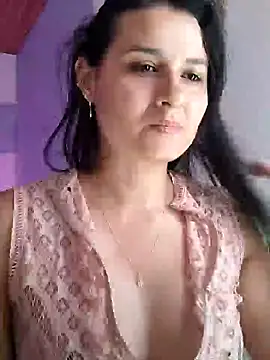 elena jonees online show from 1, 2, 2025