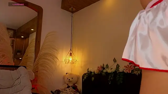 Hannah williams1 online show from 31, 10, 2025