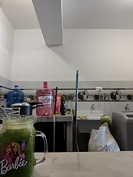 ARIANA SAENS online show from 4, 2, 2025