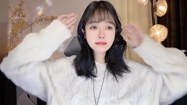Snapshot of xiaodaibabyy chatting on 6, 1, 2025 xiaodaibabyy online show from 6, 1, 2025