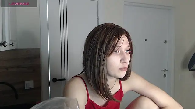 -LauraGold- online show from 24, 2, 2025