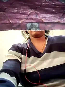 Snapshot of lovelyruhi chatting on 5, 12, 2024 lovelyruhi online show from 5, 12, 2024