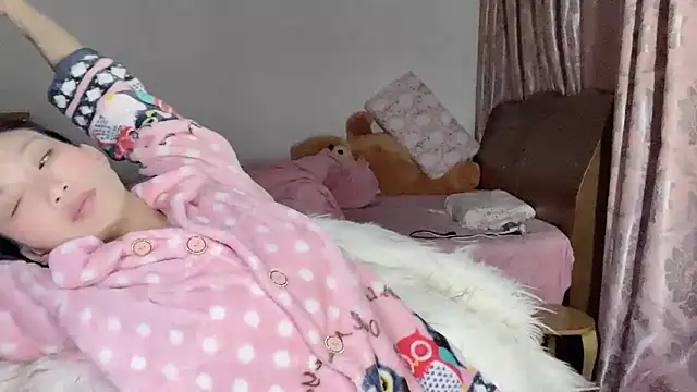 Lili-2 online show from 19, 2, 2025