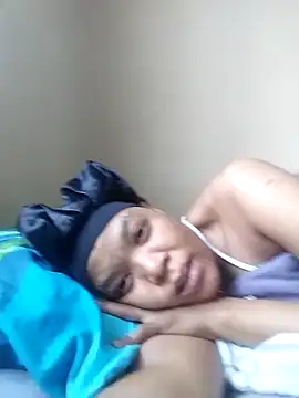 Feathergal69  online show from 18, 9, 2025