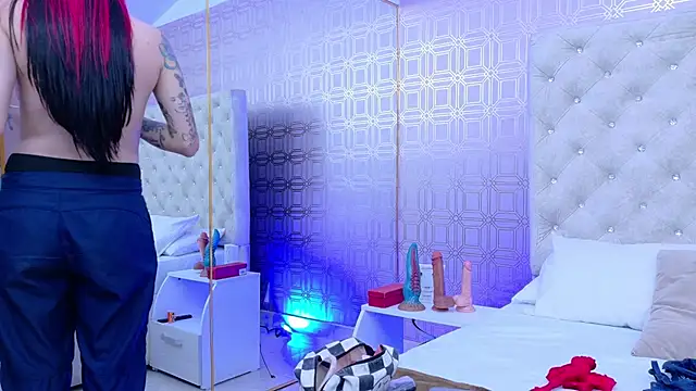 Snapshot of Derieri_D chatting on 16, 11, 2025 Derieri D online show from 16, 11, 2025